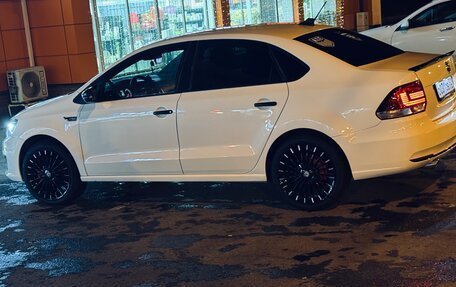 Volkswagen Polo VI (EU Market), 2018 год, 950 000 рублей, 5 фотография