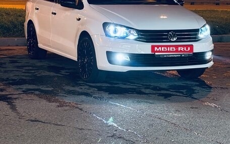 Volkswagen Polo VI (EU Market), 2018 год, 950 000 рублей, 3 фотография