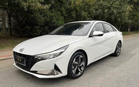 Hyundai Elantra, 2021 год, 1 625 000 рублей, 1 фотография