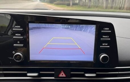 Hyundai Elantra, 2021 год, 1 625 000 рублей, 14 фотография