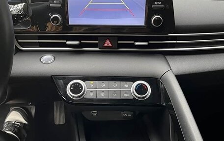 Hyundai Elantra, 2021 год, 1 625 000 рублей, 15 фотография