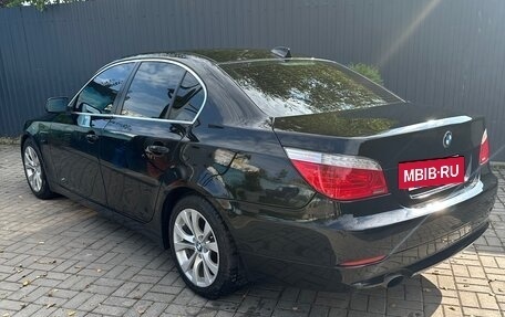 BMW 5 серия, 2008 год, 1 050 000 рублей, 3 фотография