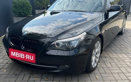 BMW 5 серия, 2008 год, 1 050 000 рублей, 2 фотография