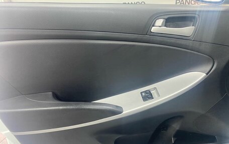 Hyundai Solaris II рестайлинг, 2012 год, 853 000 рублей, 11 фотография