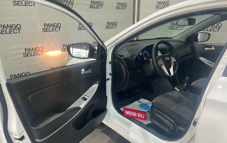 Hyundai Solaris II рестайлинг, 2012 год, 853 000 рублей, 10 фотография