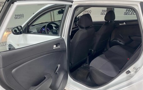 Hyundai Solaris II рестайлинг, 2012 год, 853 000 рублей, 19 фотография