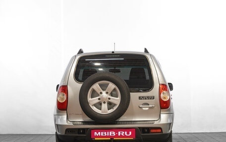 Chevrolet Niva I рестайлинг, 2014 год, 599 000 рублей, 6 фотография