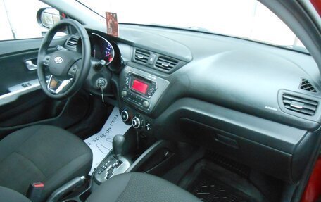 KIA Rio III рестайлинг, 2013 год, 840 000 рублей, 13 фотография