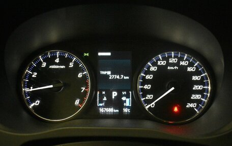 Mitsubishi Outlander III рестайлинг 3, 2017 год, 1 599 000 рублей, 12 фотография