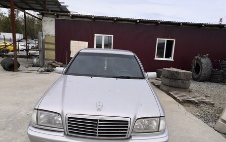 Mercedes-Benz C-Класс, 1998 год, 350 000 рублей, 2 фотография