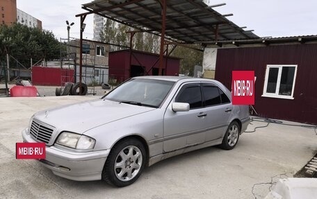 Mercedes-Benz C-Класс, 1998 год, 350 000 рублей, 4 фотография
