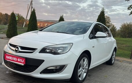 Opel Astra J, 2012 год, 770 000 рублей, 4 фотография