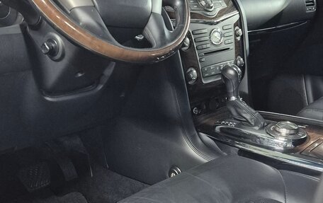 Infiniti QX56, 2013 год, 1 925 000 рублей, 3 фотография