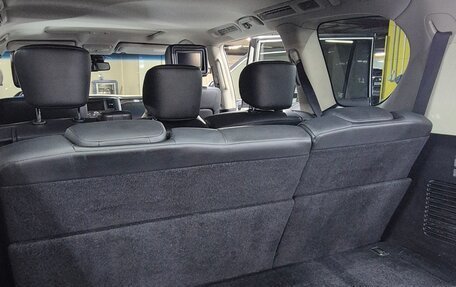 Infiniti QX56, 2013 год, 1 925 000 рублей, 10 фотография