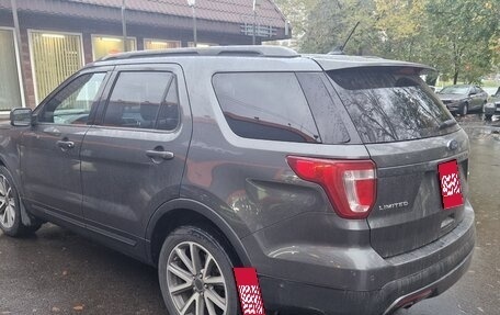 Ford Explorer VI, 2017 год, 2 650 000 рублей, 5 фотография