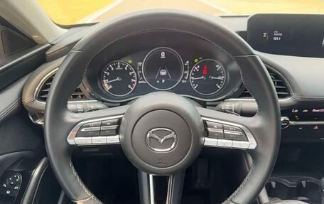 Mazda 3, 2021 год, 2 125 000 рублей, 13 фотография