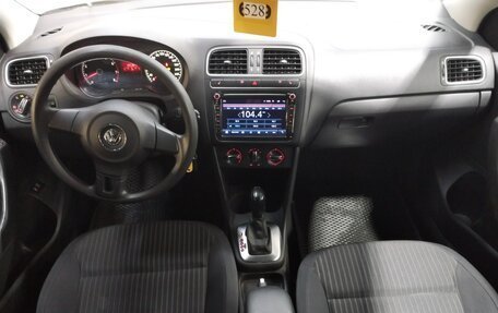 Volkswagen Polo VI (EU Market), 2011 год, 520 000 рублей, 8 фотография