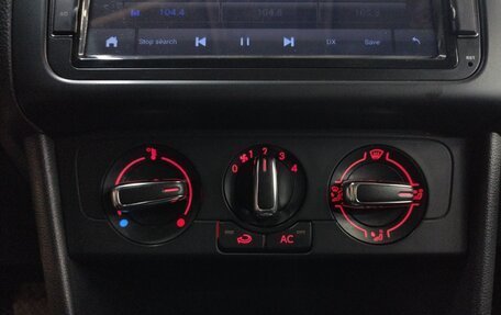 Volkswagen Polo VI (EU Market), 2011 год, 520 000 рублей, 12 фотография