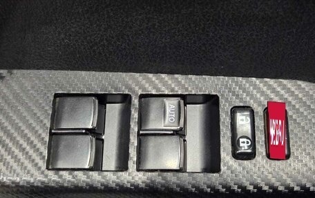 Toyota RAV4, 2013 год, 1 570 000 рублей, 19 фотография