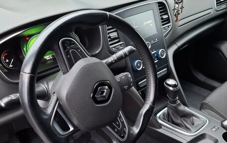 Renault Megane IV, 2017 год, 1 500 000 рублей, 3 фотография