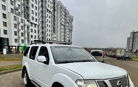 Nissan Pathfinder, 2011 год, 1 690 000 рублей, 3 фотография