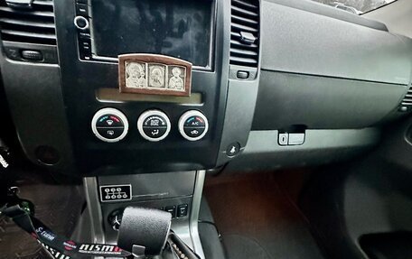 Nissan Pathfinder, 2011 год, 1 690 000 рублей, 16 фотография