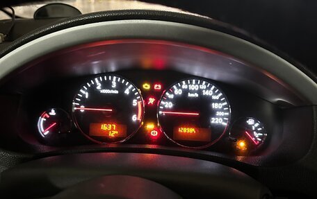 Nissan Pathfinder, 2011 год, 1 690 000 рублей, 24 фотография