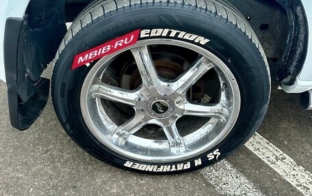 Nissan Pathfinder, 2011 год, 1 690 000 рублей, 22 фотография