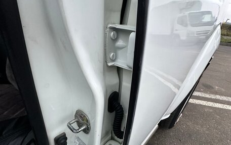 Nissan Pathfinder, 2011 год, 1 690 000 рублей, 38 фотография