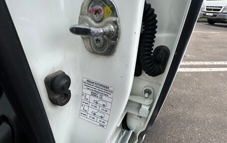 Nissan Pathfinder, 2011 год, 1 690 000 рублей, 39 фотография