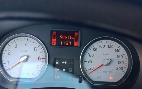 Renault Sandero I, 2012 год, 750 000 рублей, 3 фотография