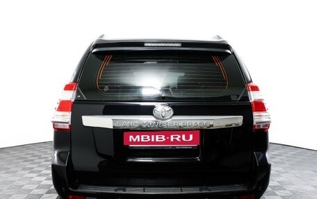 Toyota Land Cruiser Prado 150 рестайлинг 2, 2014 год, 2 449 000 рублей, 6 фотография