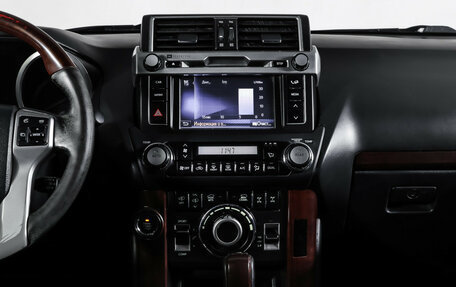 Toyota Land Cruiser Prado 150 рестайлинг 2, 2014 год, 2 449 000 рублей, 14 фотография