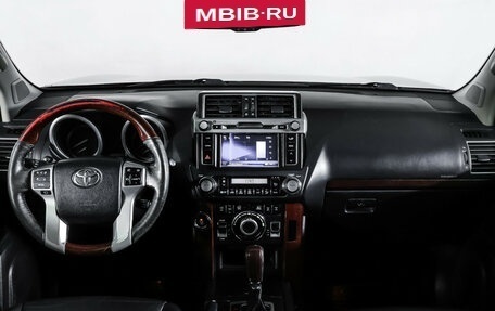 Toyota Land Cruiser Prado 150 рестайлинг 2, 2014 год, 2 449 000 рублей, 17 фотография