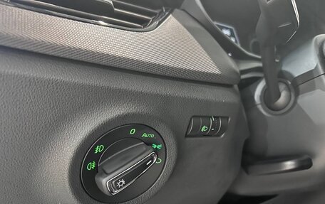 Skoda Rapid II, 2021 год, 1 740 000 рублей, 17 фотография