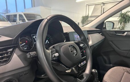 Skoda Rapid II, 2021 год, 1 740 000 рублей, 26 фотография