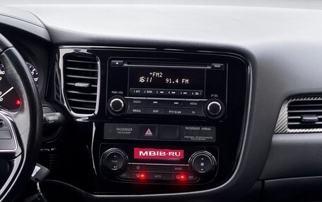 Mitsubishi Outlander III рестайлинг 3, 2017 год, 1 969 000 рублей, 24 фотография