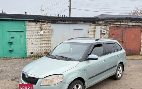 Skoda Fabia II, 2009 год, 199 000 рублей, 2 фотография