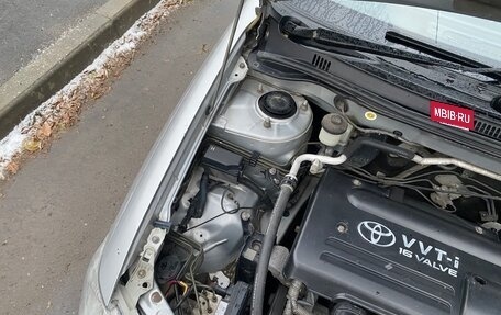 Toyota Corolla, 2005 год, 570 000 рублей, 4 фотография