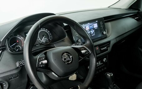 Skoda Rapid II, 2021 год, 1 685 000 рублей, 5 фотография