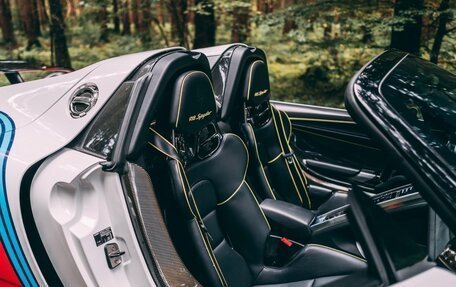 Porsche 918 Spyder, 2014 год, 155 000 000 рублей, 10 фотография