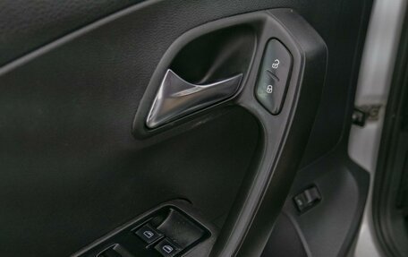 Volkswagen Polo VI (EU Market), 2014 год, 890 000 рублей, 18 фотография