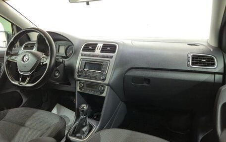 Volkswagen Polo VI (EU Market), 2018 год, 1 200 000 рублей, 12 фотография