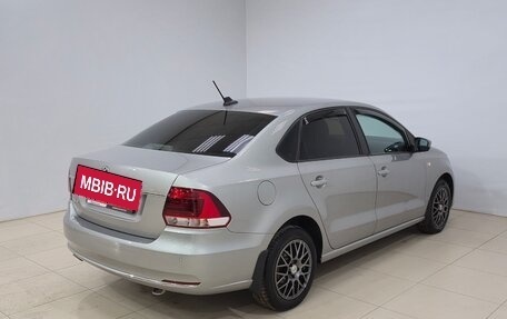 Volkswagen Polo VI (EU Market), 2018 год, 1 200 000 рублей, 4 фотография