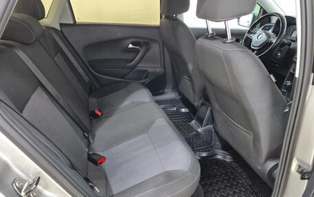 Volkswagen Polo VI (EU Market), 2018 год, 1 200 000 рублей, 15 фотография