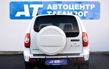 Chevrolet Niva I рестайлинг, 2017 год, 749 000 рублей, 6 фотография