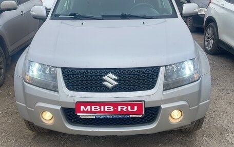 Suzuki Grand Vitara, 2011 год, 2 100 000 рублей, 1 фотография