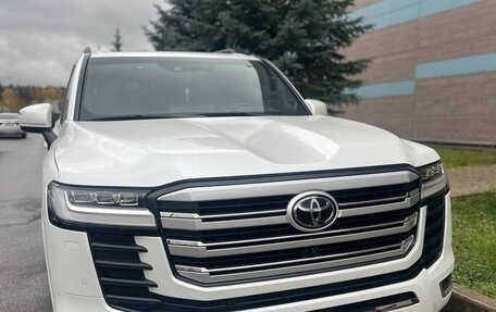 Toyota Land Cruiser, 2021 год, 13 500 000 рублей, 2 фотография