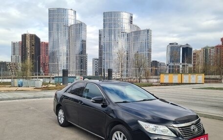 Toyota Camry, 2014 год, 1 700 000 рублей, 2 фотография
