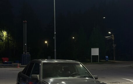 Mercedes-Benz W124, 1988 год, 300 000 рублей, 2 фотография